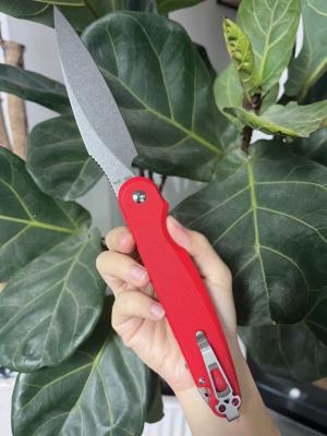 DGRFM031RDSW Couteau Daggerr Parrot Red Lame Spear Point Acier VG10 Button Lock - Livraison Gratuite