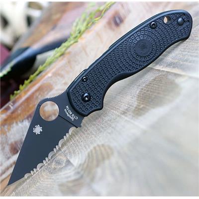 SC223SBBK Couteau Spyderco Para 3 Serrated Lame Acier CTS BD1N Black Comp Lock USA - Livraison Gratuite