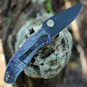 SC122TIBLBKD2P Couteau Spyderco Tenacious Blue Titane Lame Acier D2 Black - Livraison Gratuite